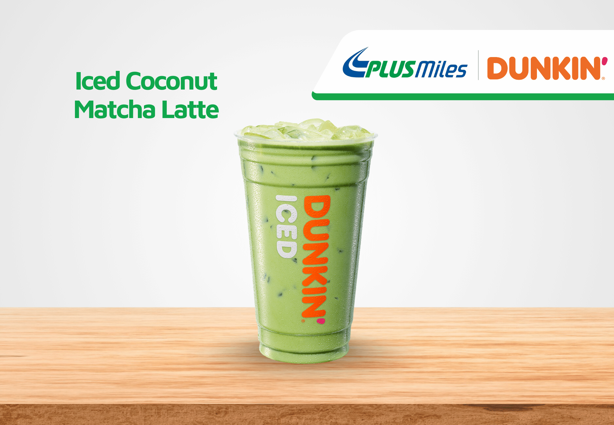 Iced Coconut Matcha Latte (M)