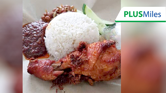 Nasi Lemak Ayam Berempah